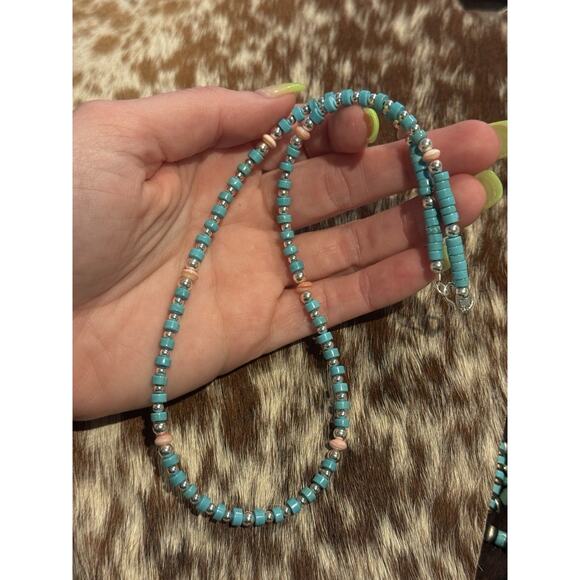 Southwest Jewelry - Native American Sterling Silver Shiny Navajo Pearl Turquoise Conch Necklace 18”